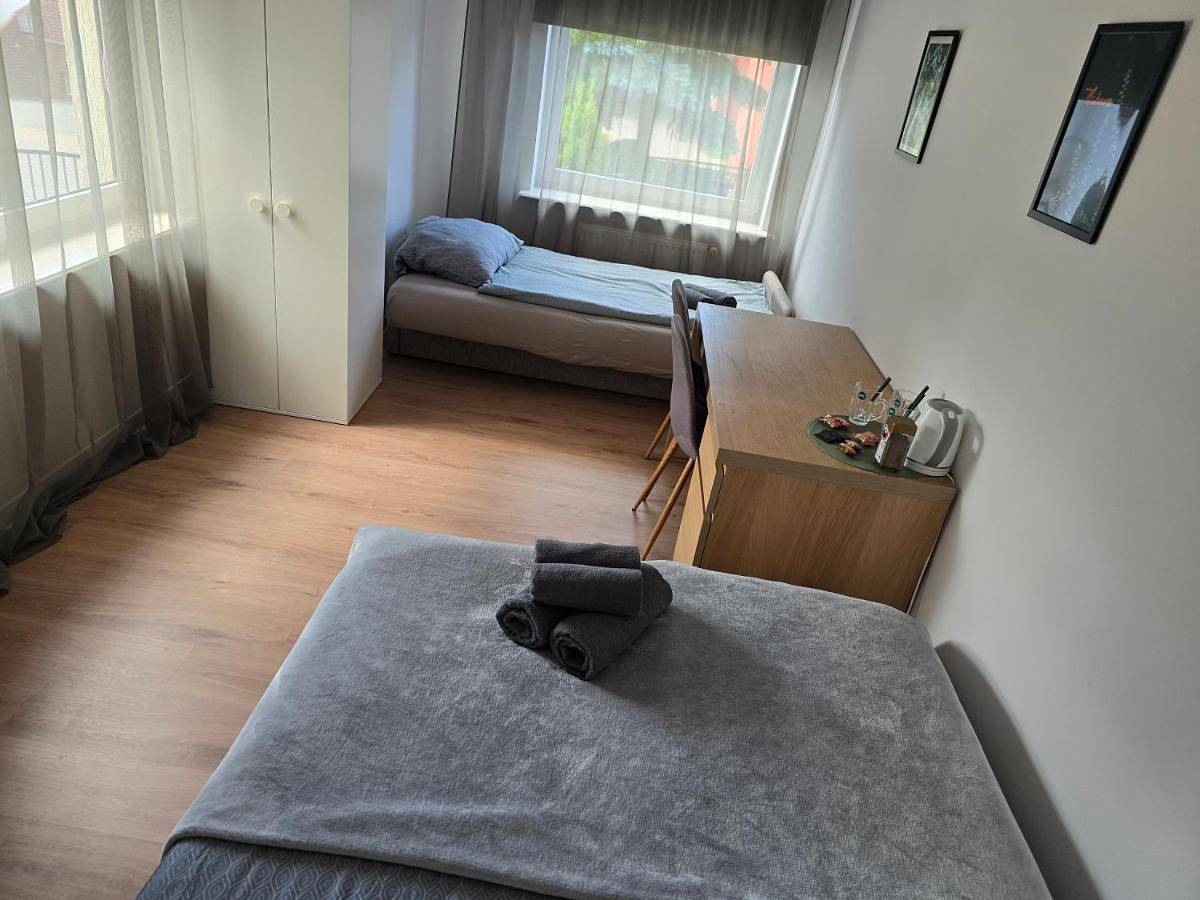 Family Room with Private Bathroom in Wrocław, Dolny Śląsk