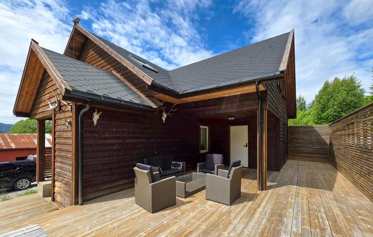 Ferienhaus für 11 Personen mit Ausblick in Nissedal