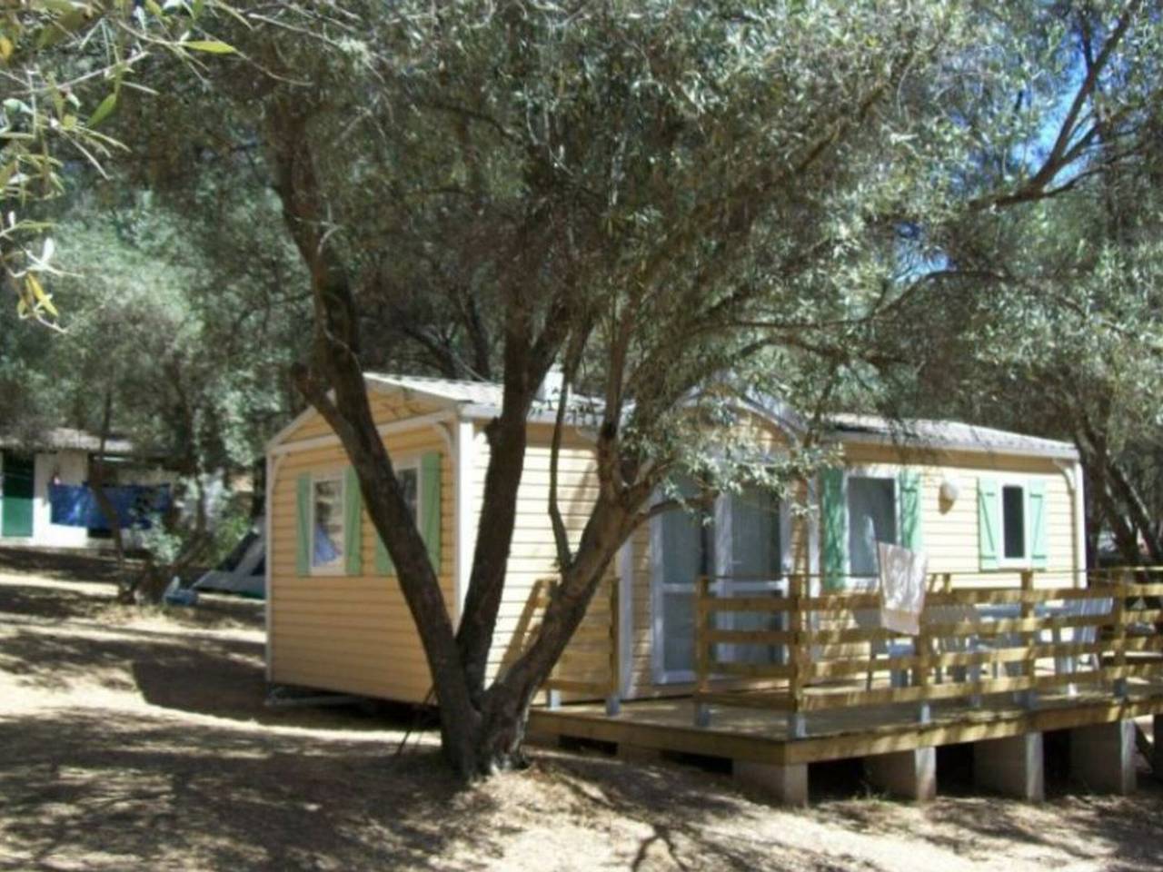 Mobil home 4 pers avec terrasse à Vico in Vico, Région d'Ajaccio