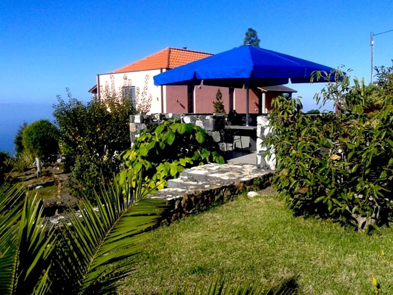 Villa Buena Vista mit Sauna und beheiztem Pool in El Pinar (Tijarafe), Tijarafe