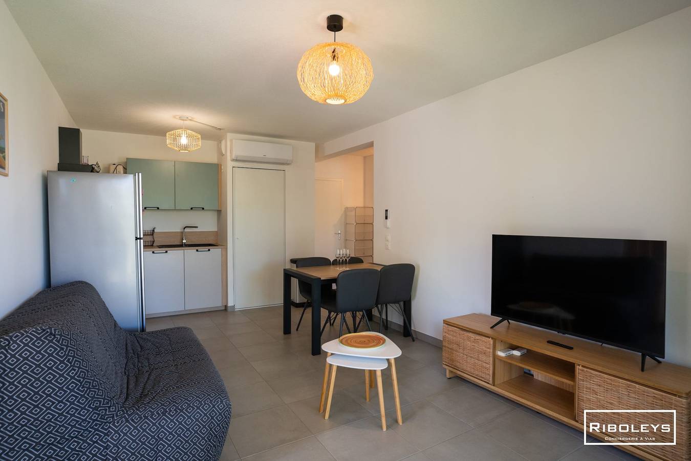 Appartement entier, Riboleys - Grand T3 moderne à 100m de la mer in Vias Plage, Vias