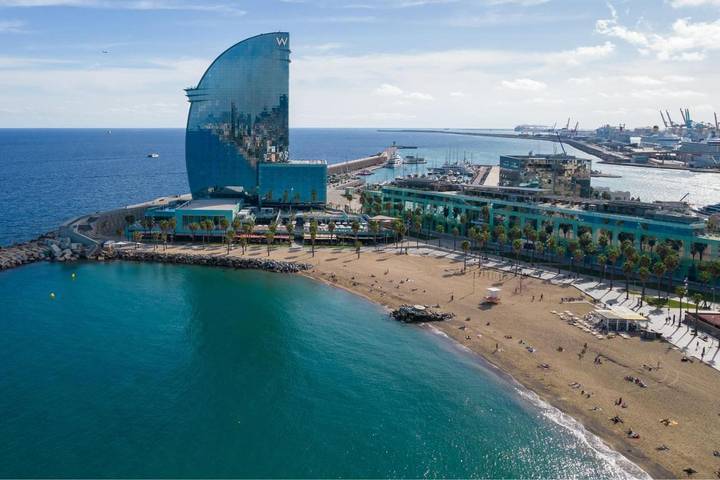 Hotel para 2 pessoas, com Terraço e Jacuzzi e ainda Piscina and Sauna em La Barceloneta