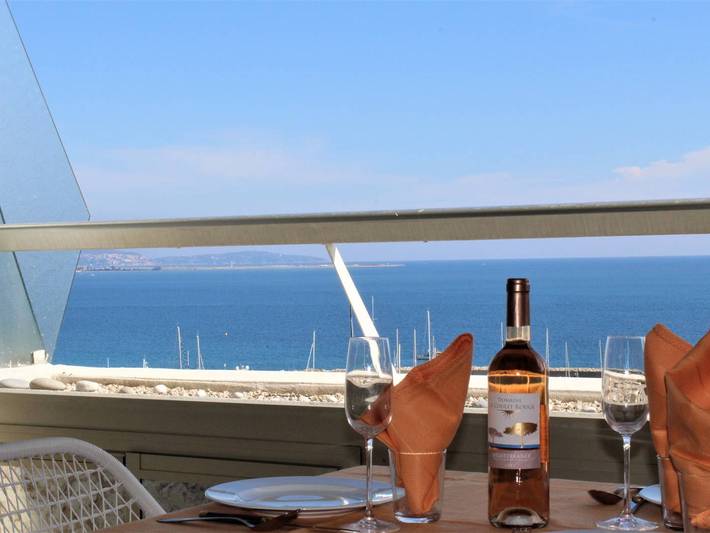 Gîte pour 4 personnes dans Port Marina Baie des Anges - 2