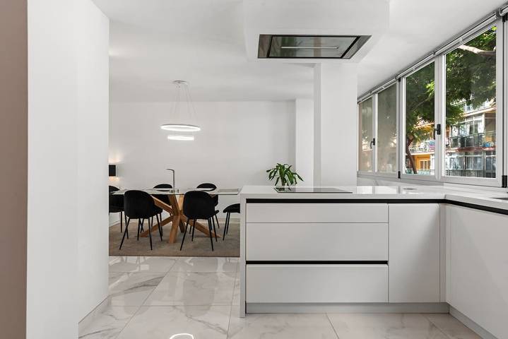 Ferienwohnung für 8 Personen, mit Balkon/Terrasse - 1