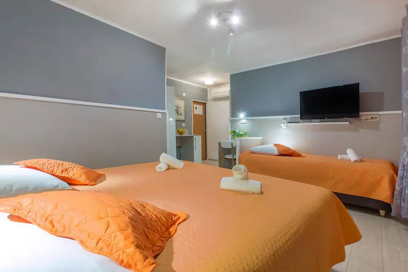 Apartments and Rooms Villa Marija in Skradin, Šibenik-Knin