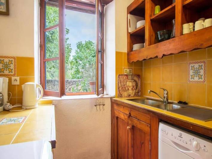 Gîte pour 5 personnes, avec balcon ainsi que piscine et jardin, adapté aux familles à Flayosc - 4