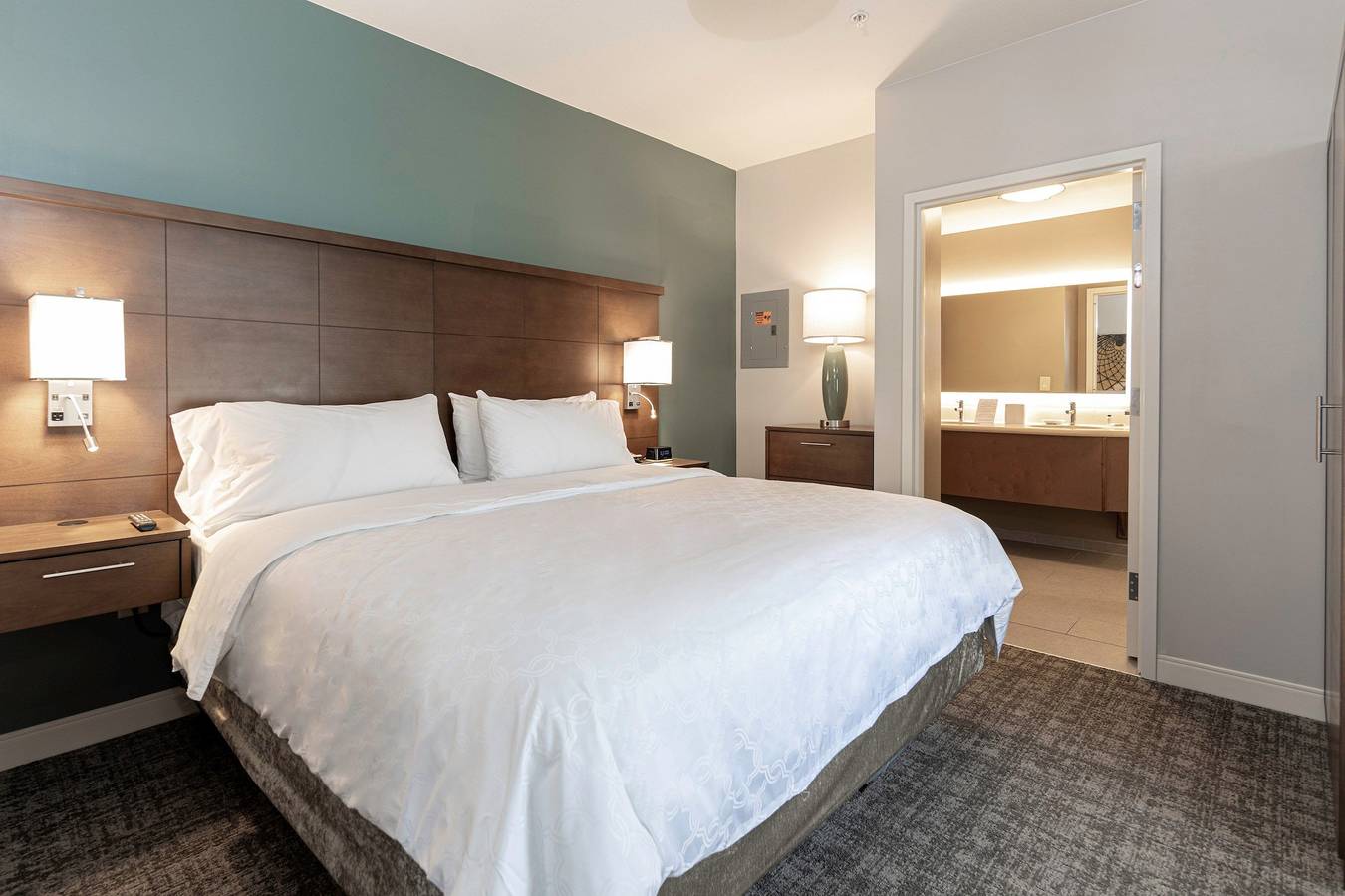 Entire apartment, Staybridge Montgomery - Downtown in Montgomery, Alabama