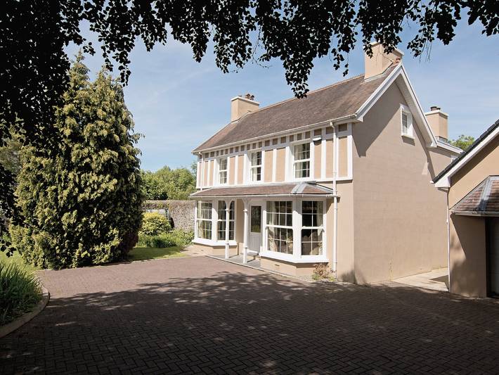 Cottage for 12 people, with garden in Aberaeron