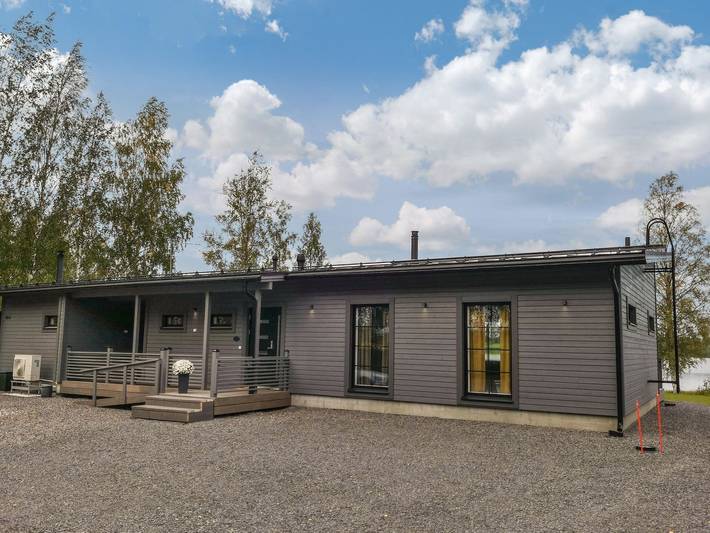 Villa karhentimantti in Ylöjärvi