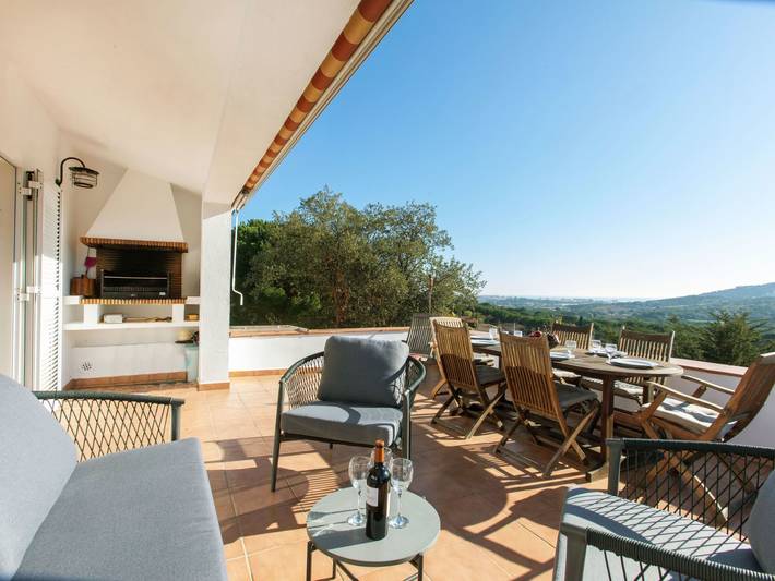 Location de vacances pour 10 personnes, avec jardin ainsi que vue et balcon à Calonge - 2