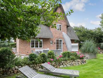 Ferienhaus für 8 Personen, mit Garten, mit Haustier in Wenningstedt