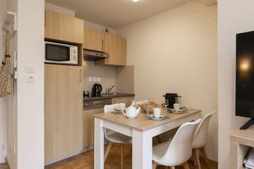 Maison De Vacances pour 4 Personnes dans Sarlat-la-Canéda, Périgord Noir, Photo 2