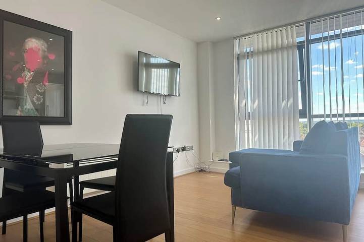 Apartment for 4 people in Bedford