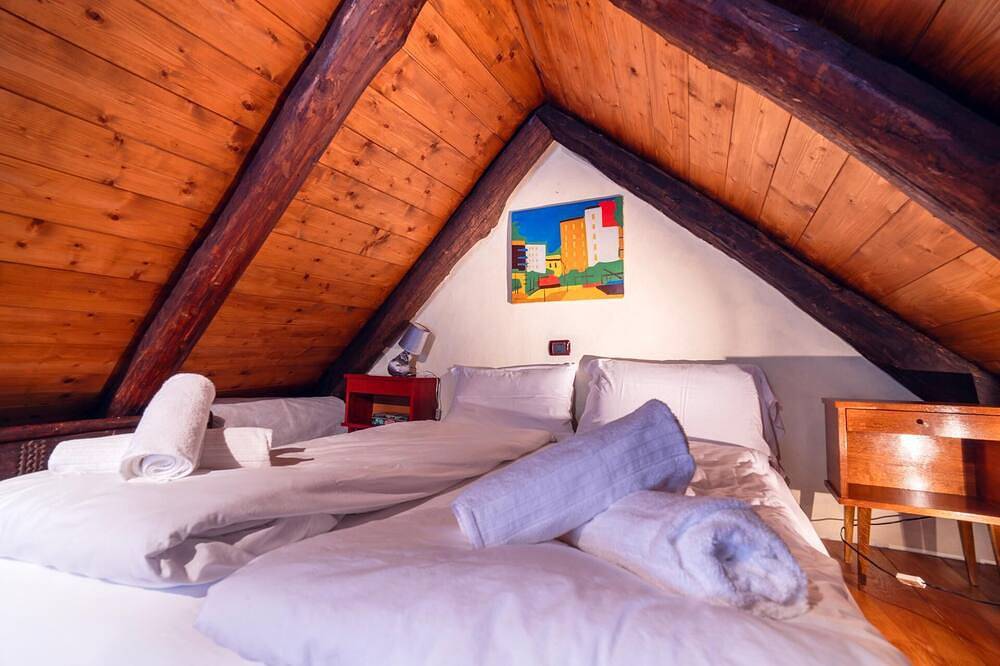 Ganze Wohnung, Centovalli Rustic near Locarno in Centovalli, Tessiner Alpen
