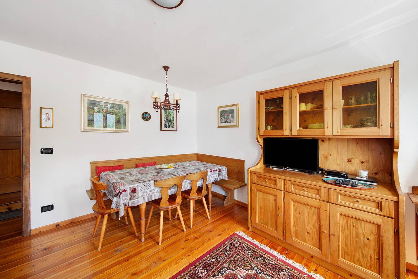 Ganze Wohnung, Ferienwohnung 'San Lorenzo 2 A Vinigo' mit Bergblick und Wlan in Vodo di Cadore, Östliche Dolomiten