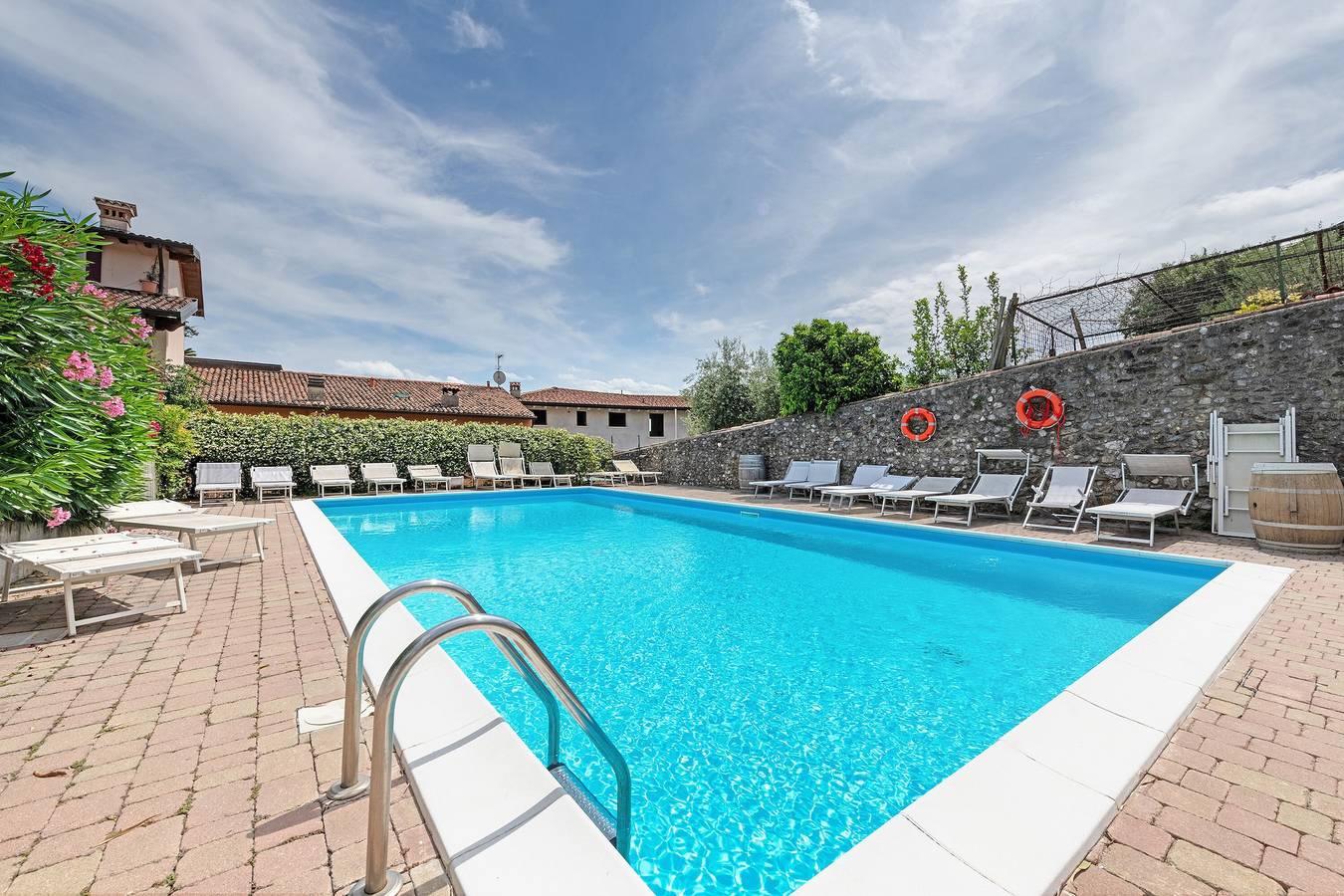 Ganze Wohnung, Apartment 'Olaf' mit Seeblick, Wlan und Klimaanlage in Polpenazze del Garda, Gardasee-Berge