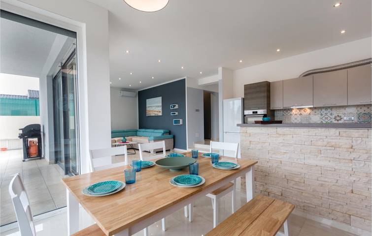 Ferienhaus für 5 Personen, mit Terrasse und Pool, mit Haustier in Kroatien - 4