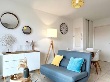 Gîte pour 2 personnes, avec balcon à Villefranche-sur-Saône