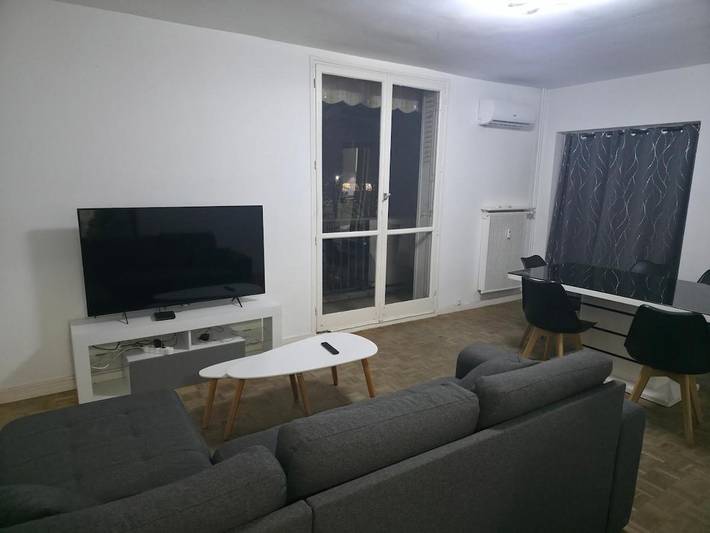 Appartement de vacances pour 5 personnes, avec terrasse, animaux acceptés