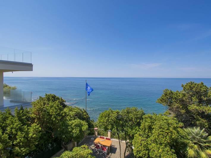 Ferienhaus für 9 Personen, mit Terrasse und Garten in Livorno - 2