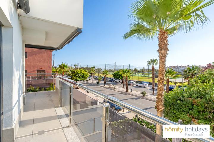 Ganze Wohnung, Ferienwohnung für 6 Personen mit Ausblick in Playa Granada, Motril