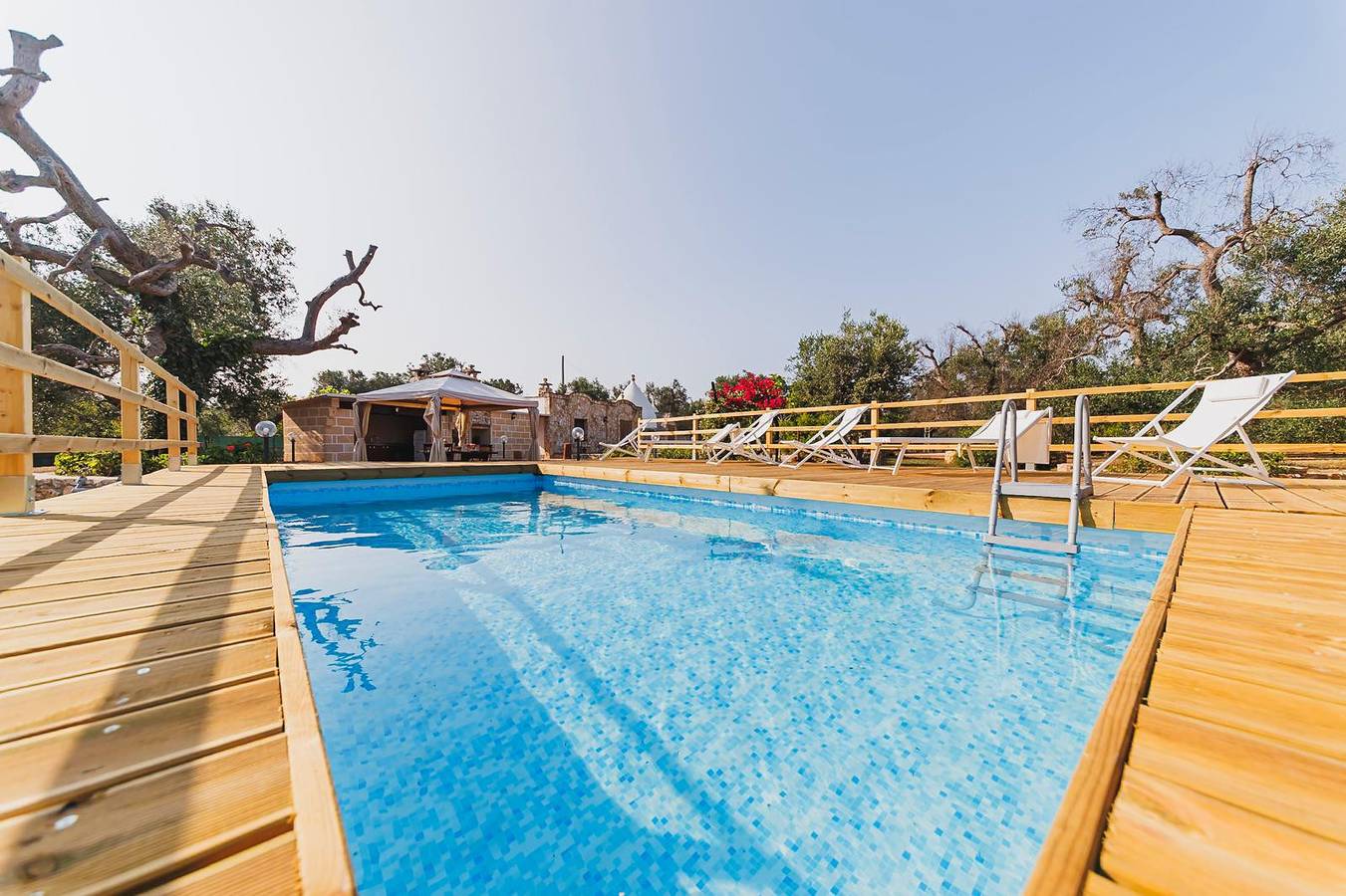 Trullo per 6 Persone in San Michele Salentino, Valle D'Itria