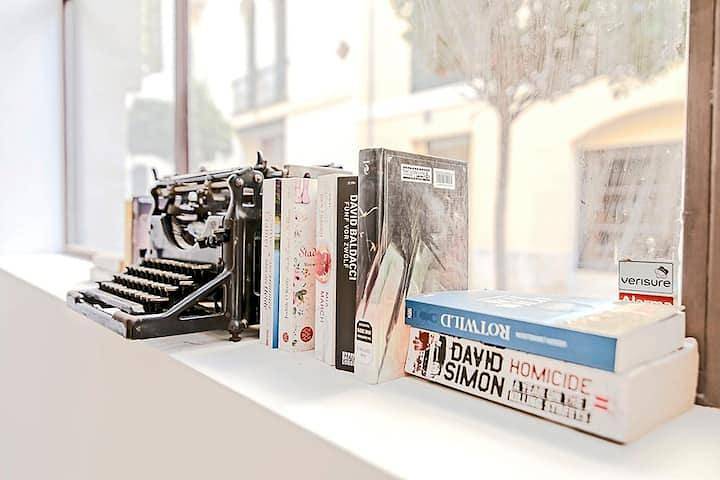 Appartement entier, Appartement de vacances pour 2 personnes avec balcon/terrasse in Palma Old Town, Palma de Majorque