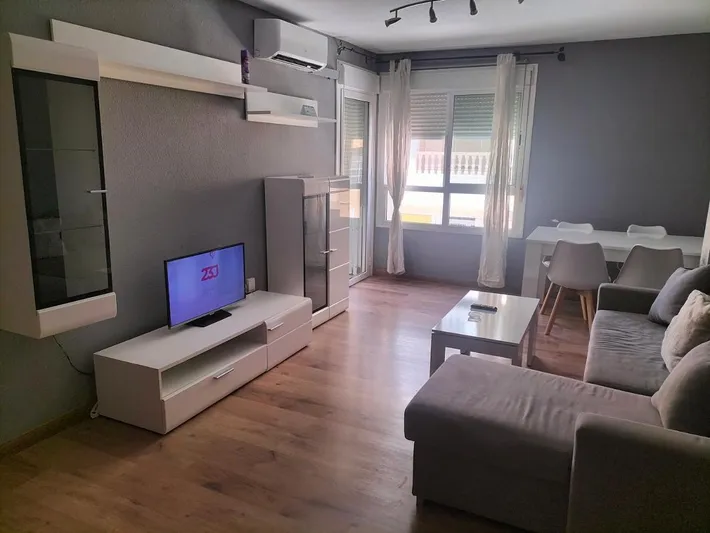 Apartamento de vacaciones para 5 personas, con balcón - 1