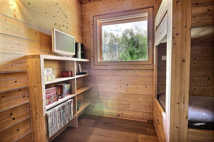 Appartement entier, Appartement dans chalet contemporain,  jardin privatif et terrasse ensoleillée in Le Monêtier-les-Bains, Serre Chevalier