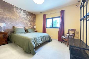 Appartement De Vacances pour 4 Personnes dans Orange, Provence, Photo 2