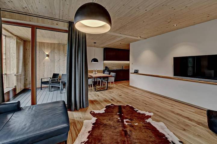 Chalet für 5 Personen, mit Balkon und Garten sowie Sauna