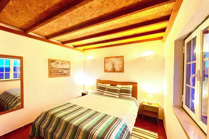 Gîte pour 4 personnes, avec jardin et terrasse à Vila Nova de Milfontes - 2