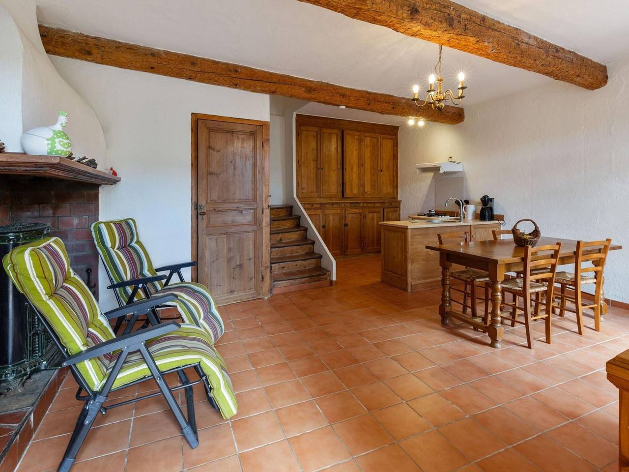 Charming Holiday Home in Tautavel with Balcony in Tautavel, Regionaler Naturpark Corbières-Fenouillèdes