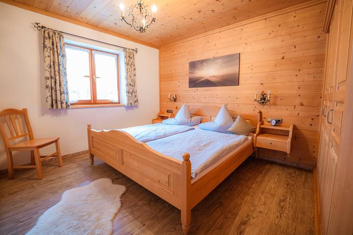 Ferienwohnung für 4 Personen, mit Terrasse und Ausblick in Wallgau - 4