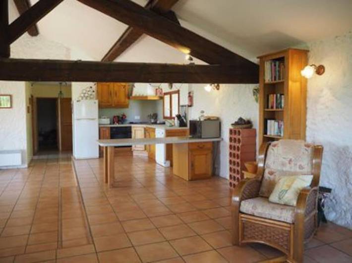 Gîte pour 4 personnes, avec balcon et jardin ainsi que vue et piscine à Ginestas - 3