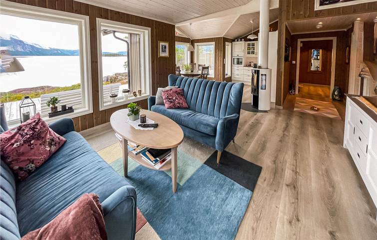 Ferienhaus für 8 Personen mit Garten in Nissedal