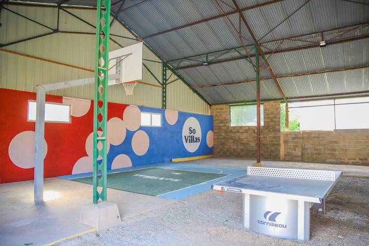 Villa pour 30 personnes, avec piscine et jardin, animaux acceptés dans la Sarthe - 4