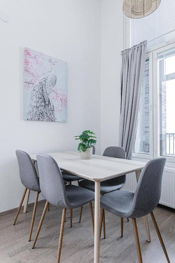 Ganze Wohnung, Sleepwell Apartments Malaga with private sauna and parking in Helsinki, Uusimaa