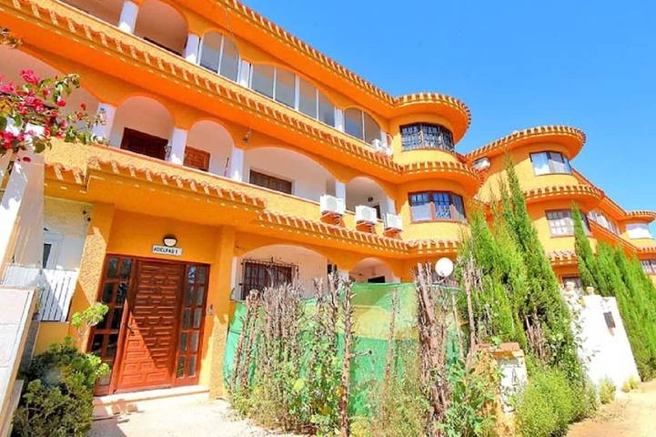 Apartamento de vacaciones para 4 personas, con balcón y piscina - 1
