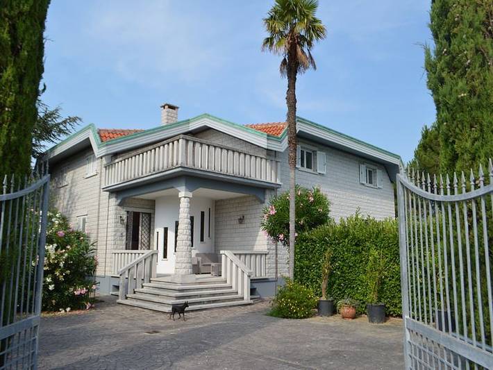Ferienhaus für 8 Personen mit Garten in Petriolo, Macerata Provinz