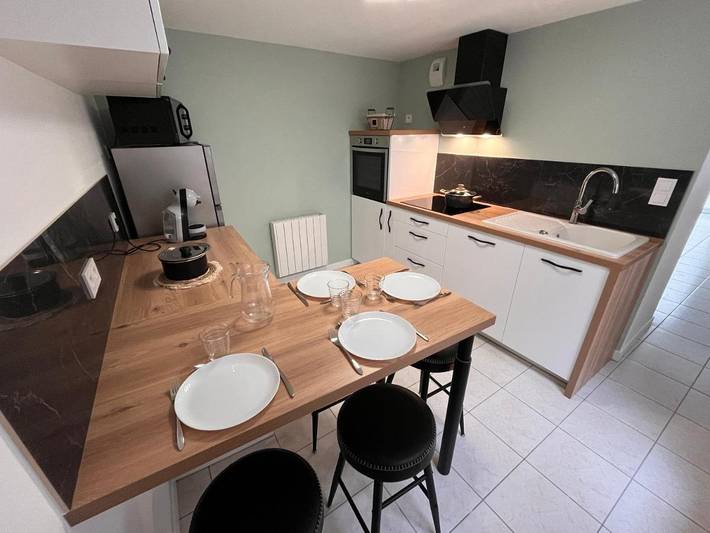 Gîte pour 7 personnes, avec terrasse dans Essarts-en-Bocage - 3