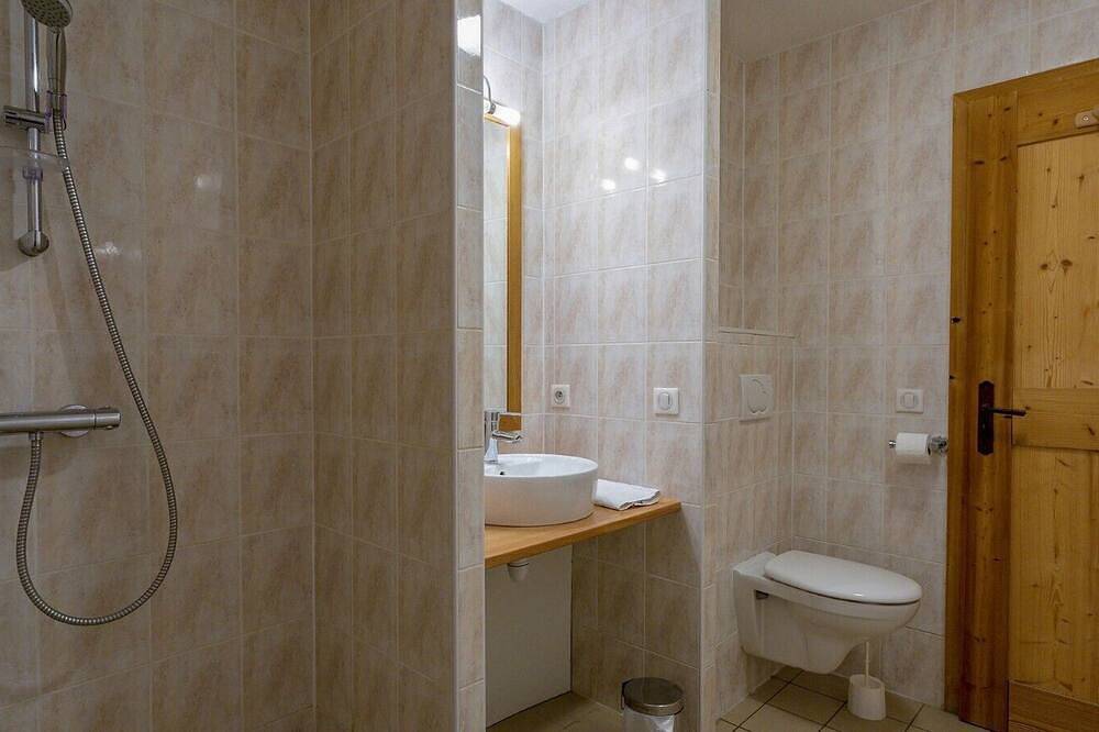 Entire apartment, Studio for 2 persons in Vallorcine in Vallorcine, Bonneville region