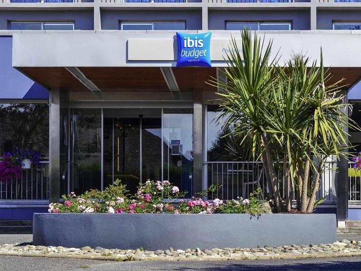 Hôtel pour 3 personnes, avec terrasse et vue à Lescar - 3