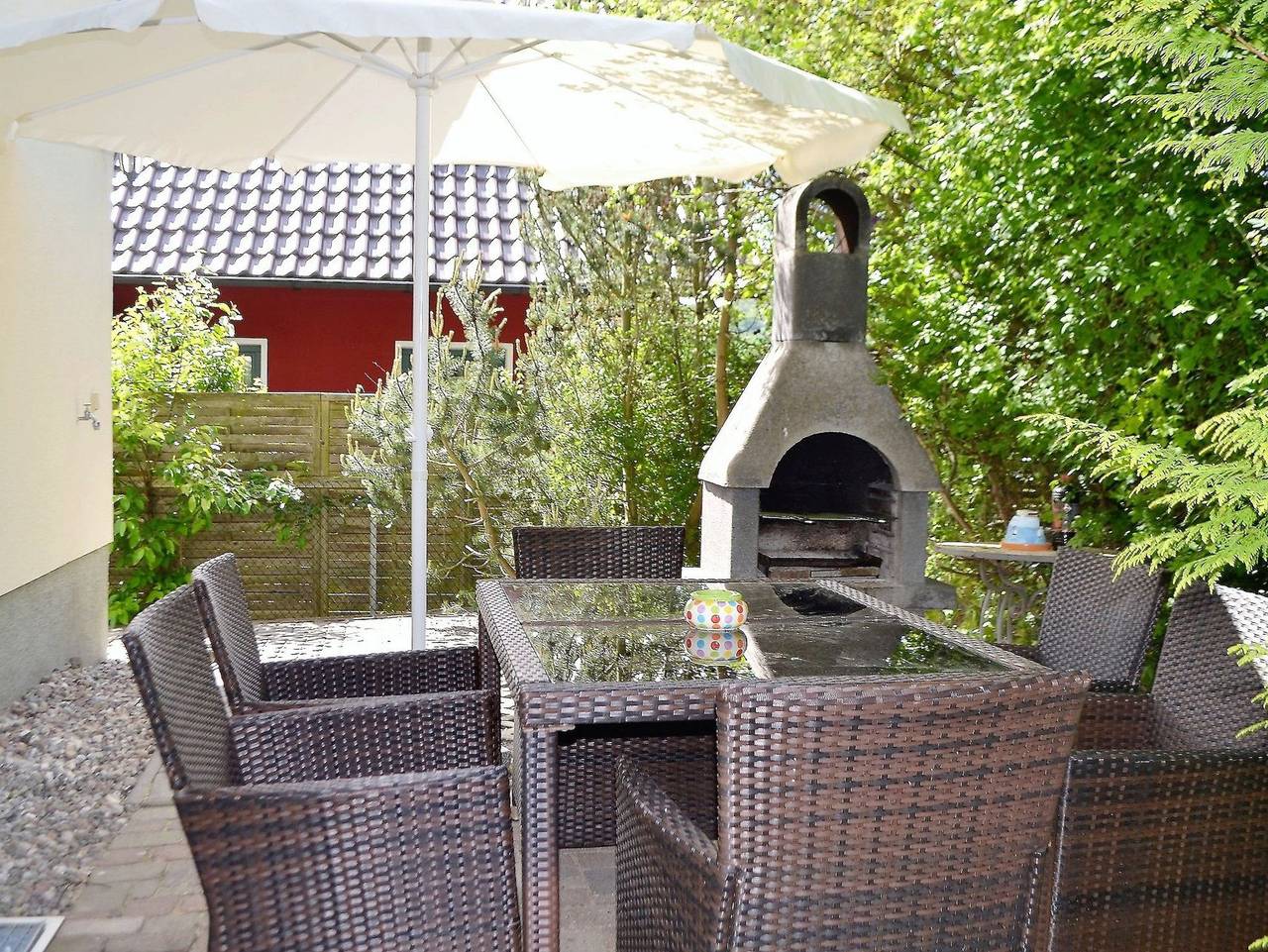 Ganze Ferienwohnung, Großes Ferienhaus mit Terrasse am Granitzwald - großes Ferienhaus mit Terrasse am Granitzwald in Lancken-Granitz, Rügen