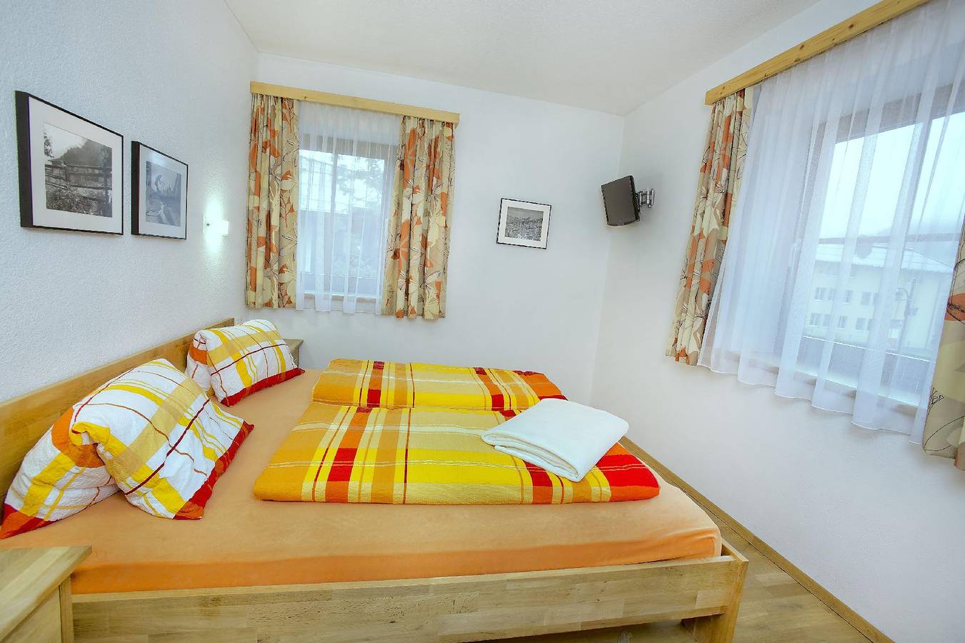 Ganze Ferienwohnung, Schöne Wohnung Enzian für vier Personen in Bramberg am Wildkogel, Kitzbüheler Alpen