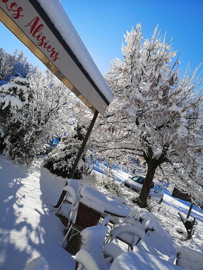 Apartamento de vacaciones para 9 personas, con jardín y vistas - 1