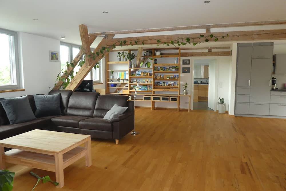 Ganze Wohnung, Ferienwohnung Vier Sterne mitten im Biosphärenreservat Pfälzerwald/Nordvogesen in Fischbach bei Dahn, Landkreis Südwestpfalz