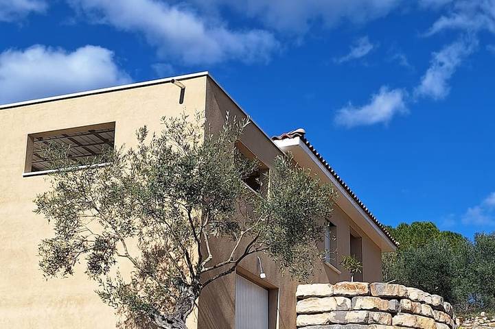 Villa pour 6 personnes, avec terrasse