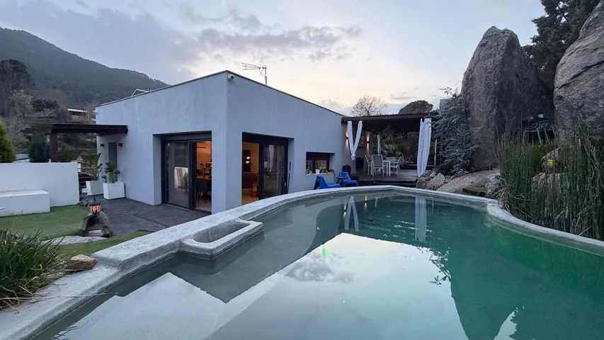 Chalet para 6 personas, con jardín y piscina, Se admiten mascotas - 1