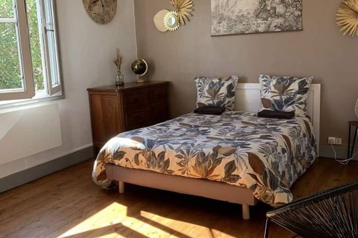 Location de vacances pour 7 personnes, avec terrasse et jardin, animaux acceptés à Charritte-de-Bas - 3